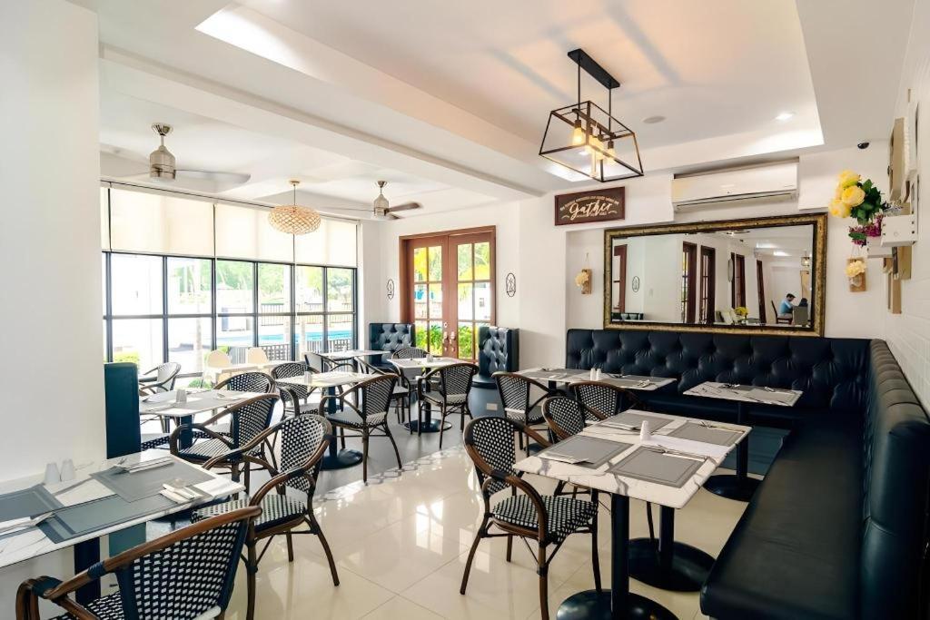 大厦酒店 Mabalacat 外观 照片