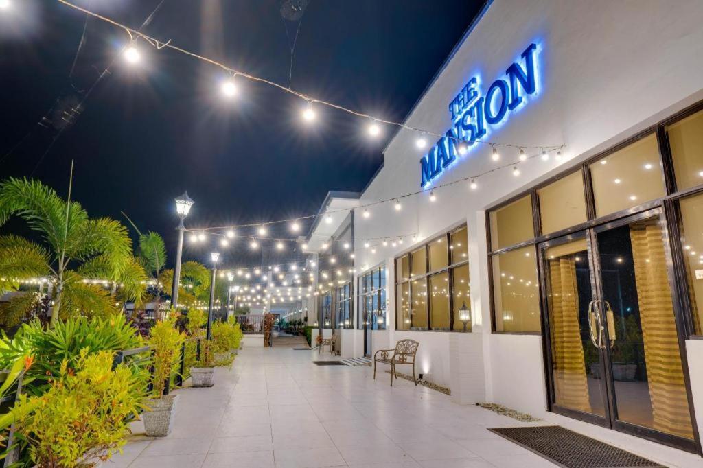 大厦酒店 Mabalacat 外观 照片